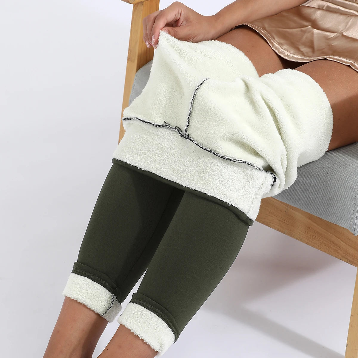 Women Winter plus Velvet Stretch Leggings High Waist Warm Leggings Women Casual Thick Winter Leggings